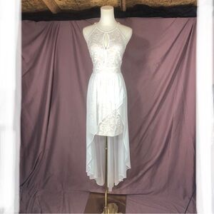 Morgan & Co. Ivory Lace Halter High-Low Dress Homecoming Prom Size Small XS